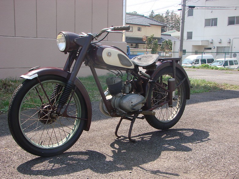 1957 Yamaha YA1 