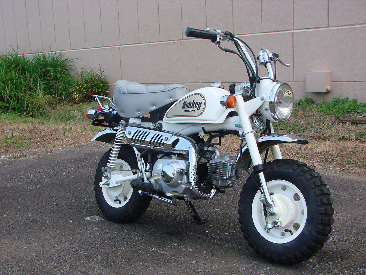 New 1988 Honda White Monkey Special Z50 - RMD Motors